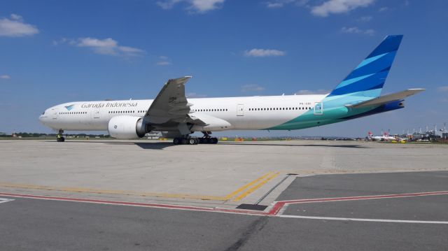 BOEING 777-300ER (PK-GIH)