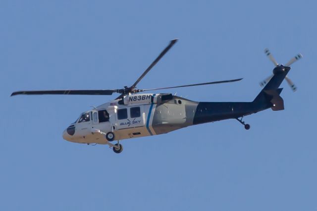 Sikorsky S-70 (N83BH)