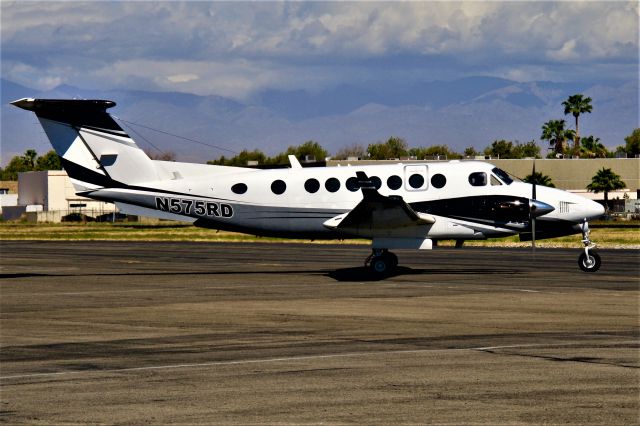 Beechcraft Super King Air 350 (N575RD)