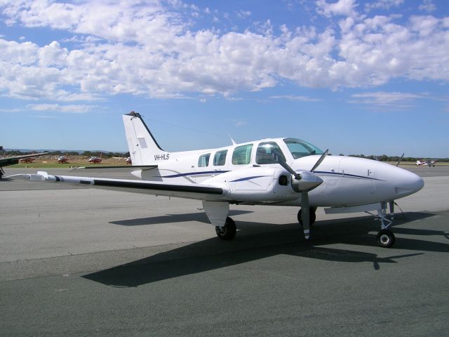 Beechcraft Baron (58) (VH-HLS) - Jandakot Flight Centre B58 