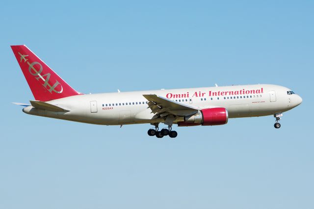 BOEING 767-200 (N225AX) - 09/13/2015 Omni Air International N225AX B762 KDFW