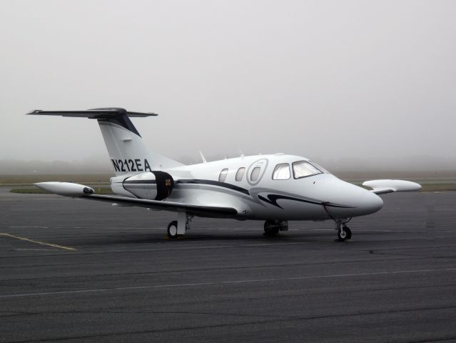 Eclipse 500 (N212EA) - An Eclips at Nantucket.