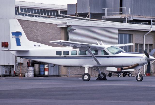 Cessna Caravan (VH-TFT) - CESSNA 208 CARAVAN - REG : VH-TFT (CN208-00049 ) - ADELAIDE INTERNATIONAL AIRPORT SA. AUSTRALIA - YPAD 17/10/1990