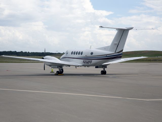 Beechcraft Super King Air 200 (N202FF) - The aircraft is managed by CFM Corporate Flight Management.