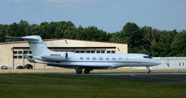 Gulfstream Aerospace Gulfstream G650 (N846CB) - Cleared for departure is this 2017 Gulfstream 650ER in the Summer of 2020.