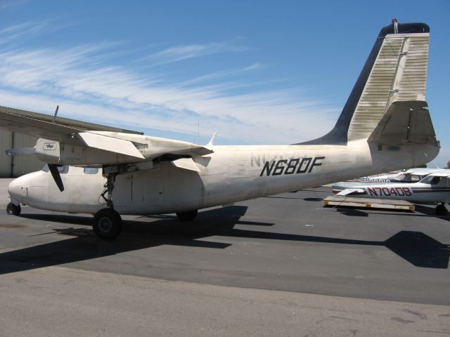 N680F — - PARKED AT COMPTON