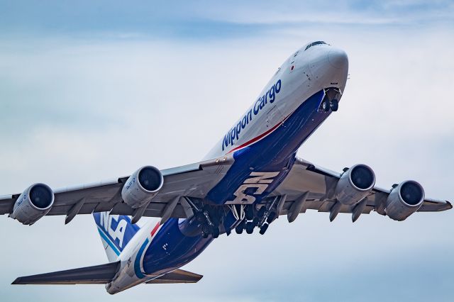 BOEING 747-8 (JA17KZ)