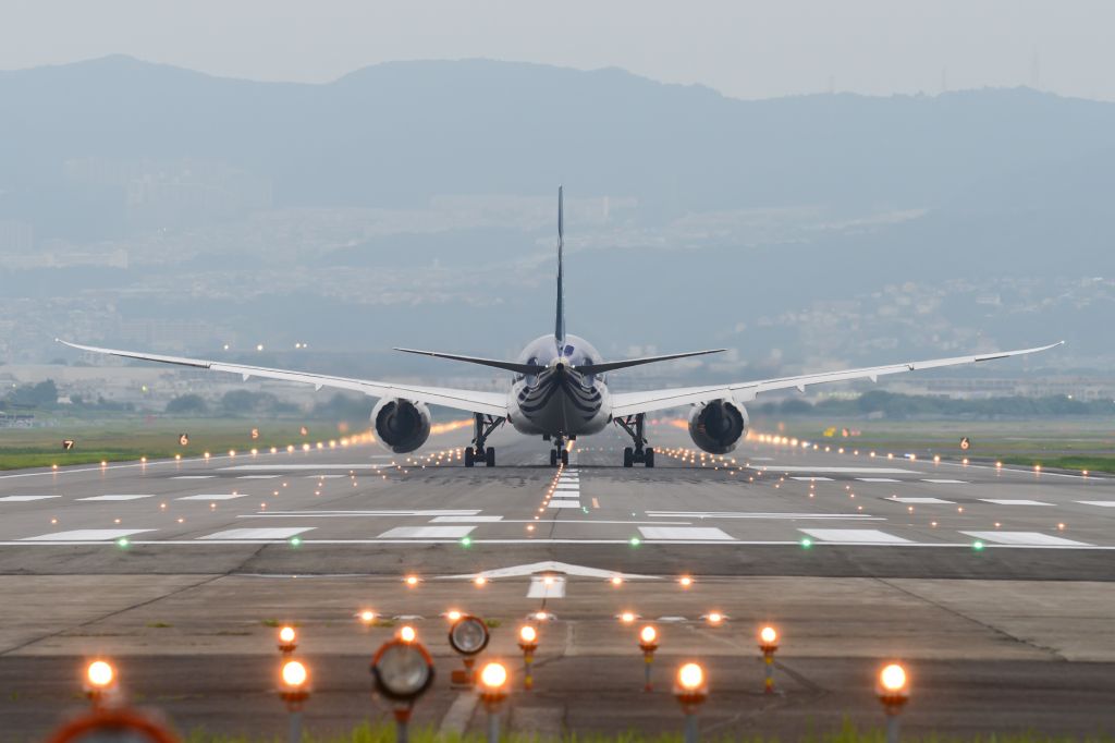 Boeing 787-8 (JA801A)