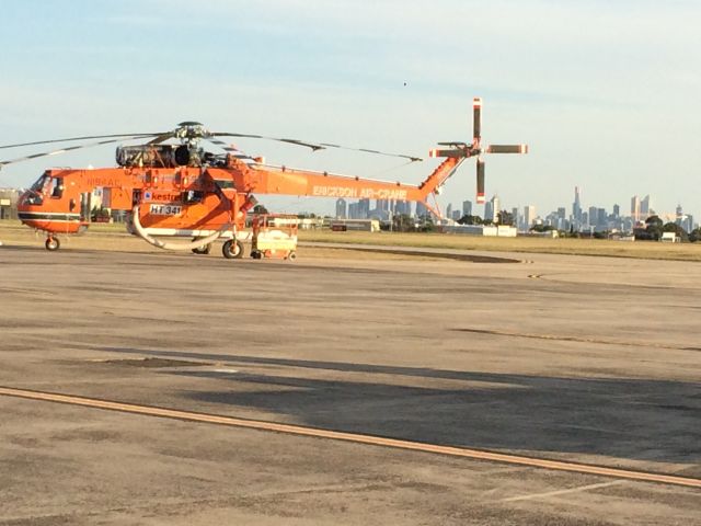 N194AC — - One of two Erickson Sky cranes on the ramp at Essendon.