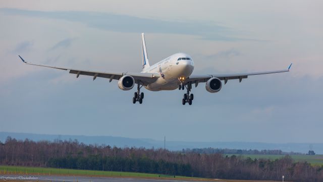 Airbus A330-200 (F-UJCT)