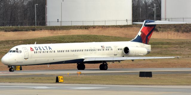 McDonnell Douglas MD-88 (N939DL) - 2/21/16