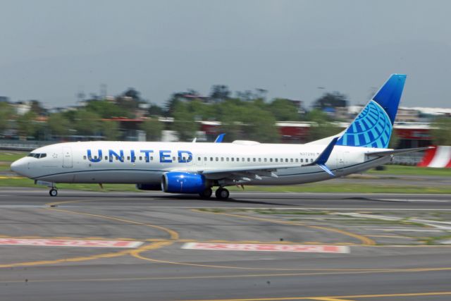 Boeing 737-800 (N37290) - United Airlines / Boeing 737-824 / MSN 31601 / N37290 / MMMX 07/2020