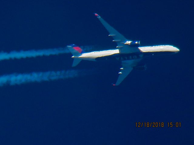 Airbus A350-900 (N504DN)