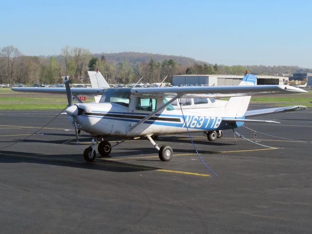 Cessna 152 (N6377B)