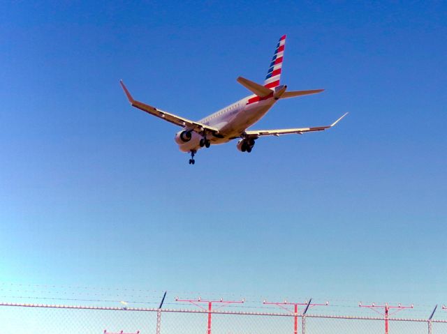 Embraer 175 (N502SY) - SKW6311br /LAX-TULbr /10/13/22