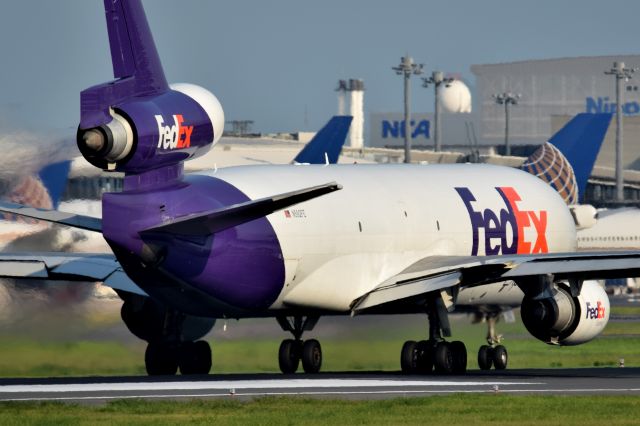 Boeing MD-11 (N592FE)