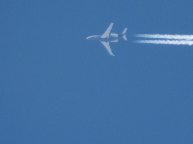 Embraer Legacy 450 (N421FX) - LXJ421br /SLC-NQAbr /07/26/22