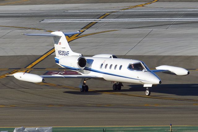 Learjet 35 (N535AF)