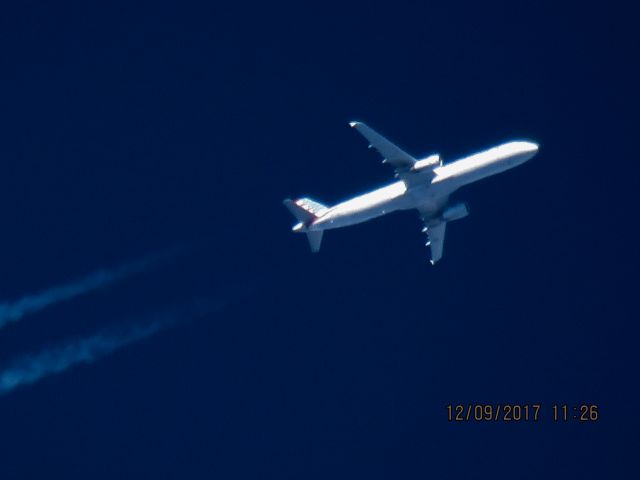 Airbus A321 (N535UW)