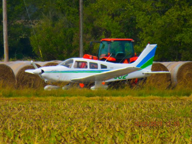 Piper Cherokee (N31532)