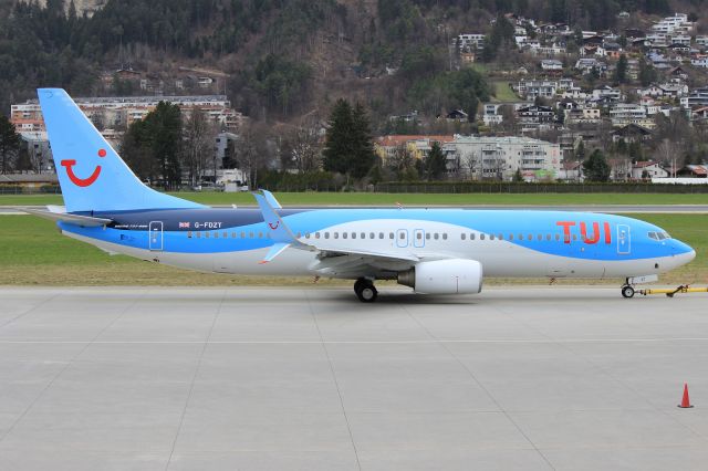 Boeing 737-800 (G-FDZT)