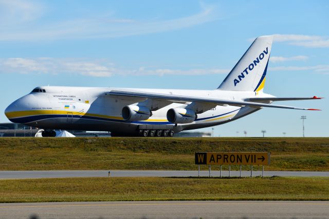 Antonov An-124 Ruslan (UR-82027) - UR-82027 taxiing to Apron 9 at YYC on Sept 25. This was the third An-124 to arrive in Calgary in a space of five days.