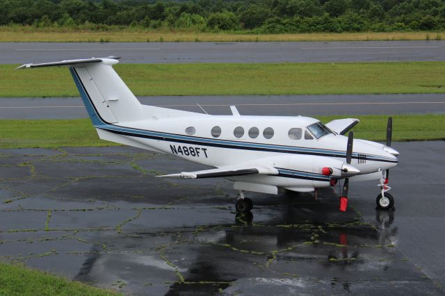 Beechcraft King Air F90 (N488FT)