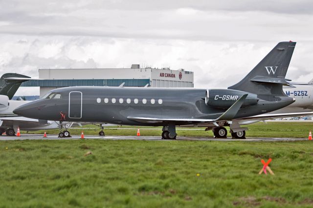 Dassault Falcon 2000 (C-GSMR)