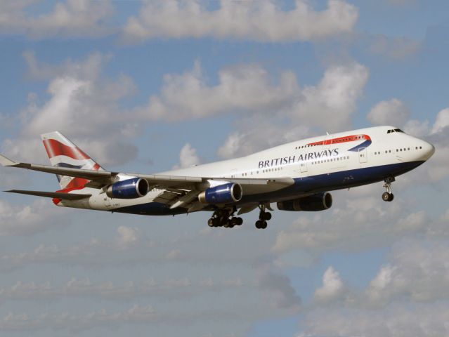 Boeing 747-400 (G-BLNV) - A Boeing 747 landing at Miami international airport. Raw photo courtesy of LEARJETMIAMI - thank you!