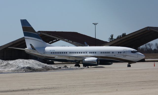 Boeing 737-700 (VP-CPA)