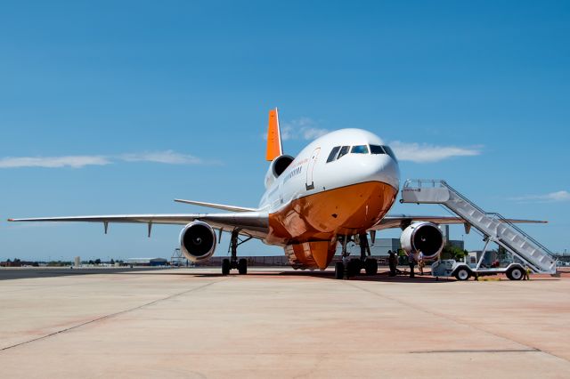 McDonnell Douglas DC-10 (N522AX) - 10 Tanker Air Carriers Tanker 912 being inspected before fire season.  She is the newest in the fleet, and hollowed on the inside. 