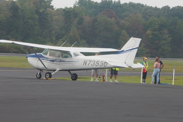 Cessna Skyhawk (N73530)