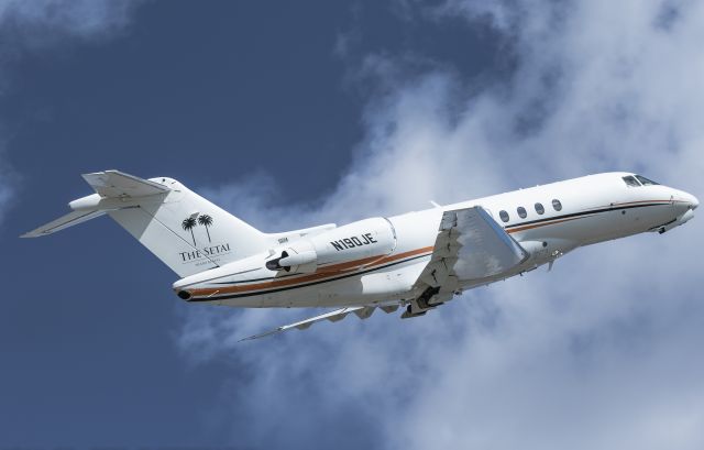 Hawker Beechcraft 4000 (N190JE)