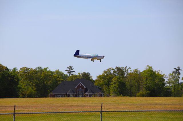 Mooney M-20 (N6450Q)