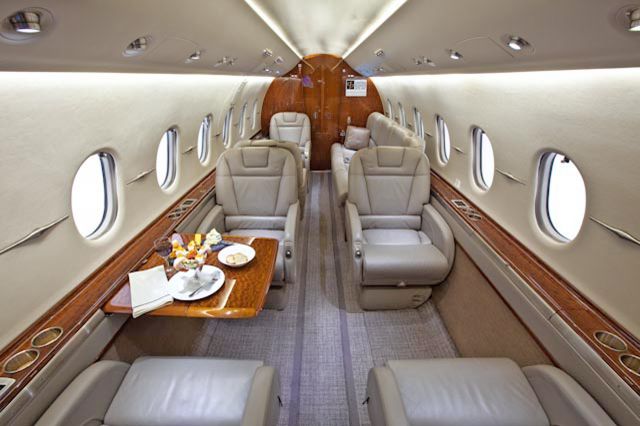 Hawker Beechcraft 4000 (N986JC)
