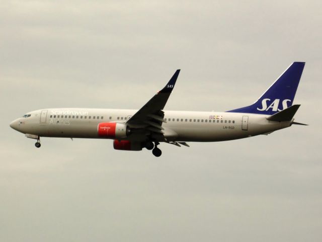 Boeing 737-800 (LN-RGD)