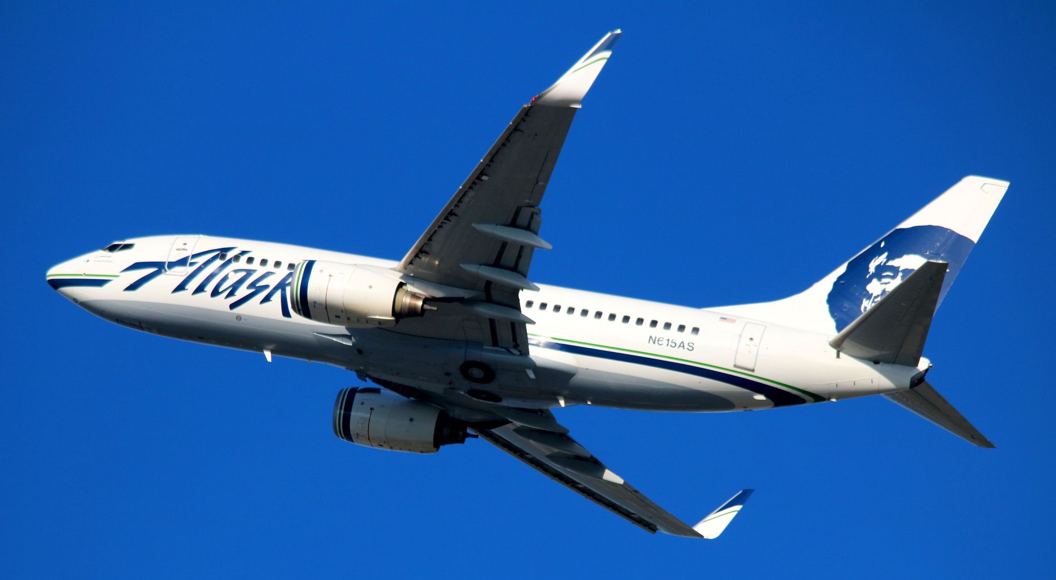 Boeing 737-700 (N615AS) - Departure from 30L  02-06-2016