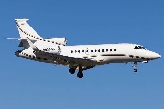 Dassault Falcon 900 (N933SG)