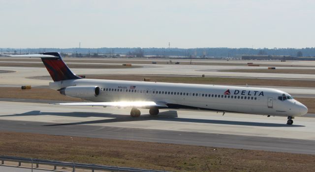 McDonnell Douglas MD-88 (N963DL)