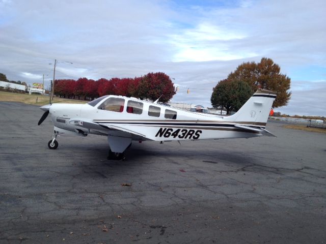 Beechcraft Bonanza (36) (N643RS)