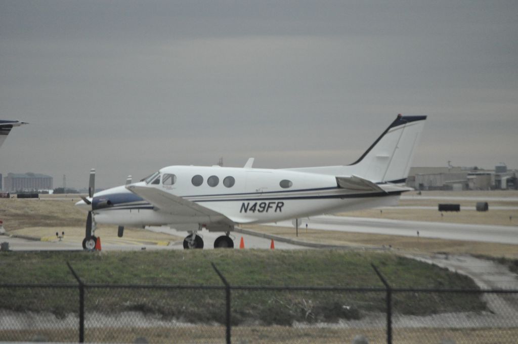 Beechcraft King Air 90 (N49FR)