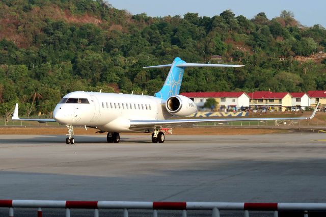 Bombardier Global Express (VP-BVM)