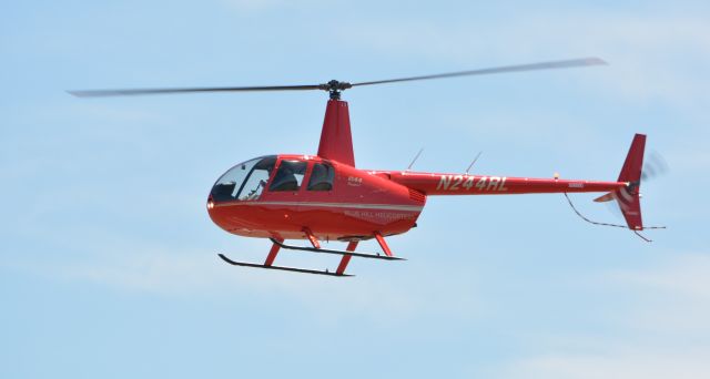 Robinson R-44 (N244RL)