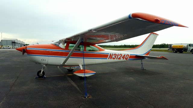 Cessna Skylane (N3124Q)