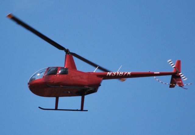 Robinson R-44 (N3187K)