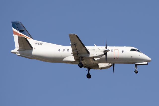 Saab 340 (VH-EKD) - VH-EKD, 1 of 3 SAAB 340A's arriving without REX titles from Port Lincoln.