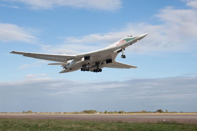 — — - Tu-160 (factory designation "article 70", according to NATO codification: Blackjack)