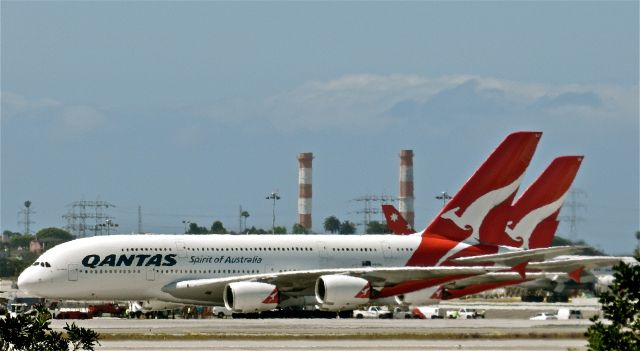 Airbus A380-800 (VH-OQA)