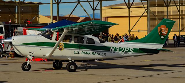 Cessna T206 Turbo Stationair (N32PS) - N32PS Cessna U206G Stationair s/n U20606838 - Aviation Nation 2022br /Nellis AFB (LSV / KLSV)br /USA - Nevada, November 5, 2022br /Photo: TDelCoro