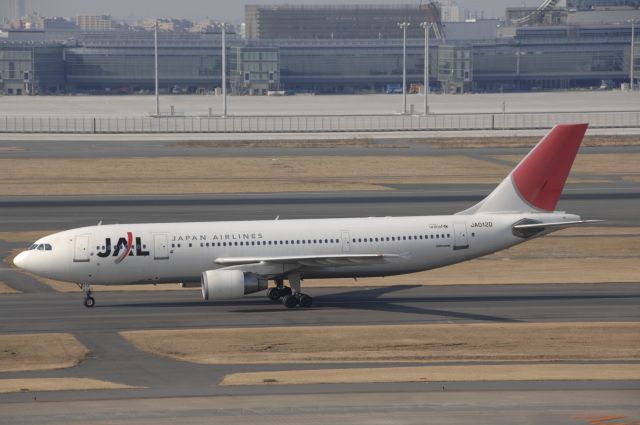 JA012D — - Taxi at Haneda Intl Airport on 2010/1/31